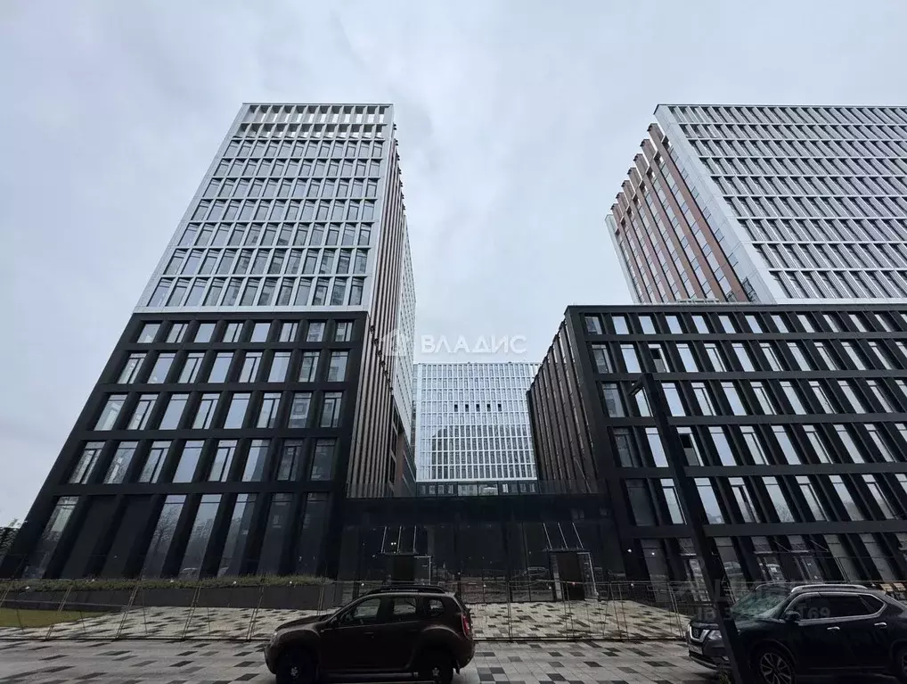 2-к кв. Москва ул. Светланова, 11к2 (89.1 м) - Фото 1