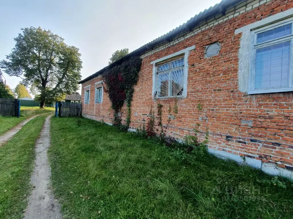 Дом в Брянская область, Дятьковский район, Старь рп ул. Розы ... - Фото 0