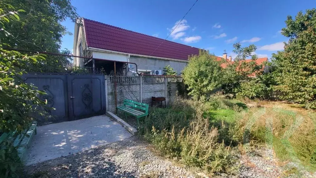 Дом в Крым, Симферополь ул. Сахарова, 15 (320 м) - Фото 1