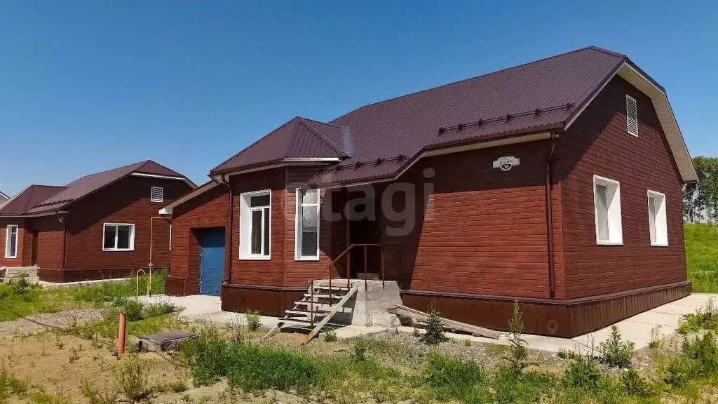 Дом в Алтайский край, Бийск городской округ, пос. Нагорный ул. ... - Фото 0