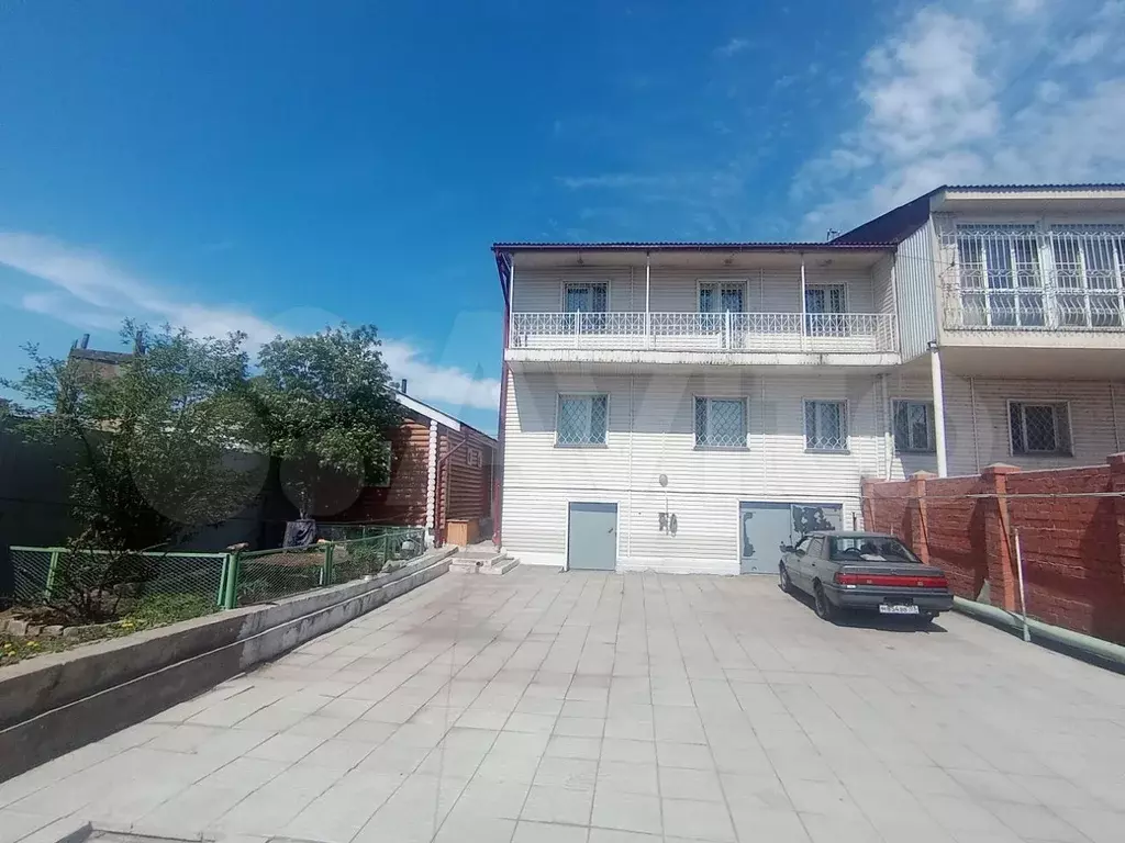 Дом 294,6 м на участке 10 сот. - Фото 0