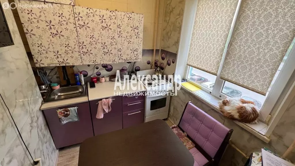 3-комнатная квартира: Светогорск, улица Гарькавого, 16 (49.1 м) - Фото 0