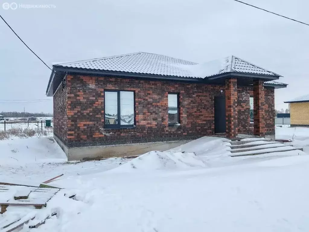 Дом в село Нижегородка, улица Афанасия Морозова (110 м) - Фото 1