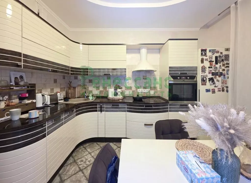 2-к кв. Брянская область, Брянск ул. Дуки, 54 (75.0 м) - Фото 1