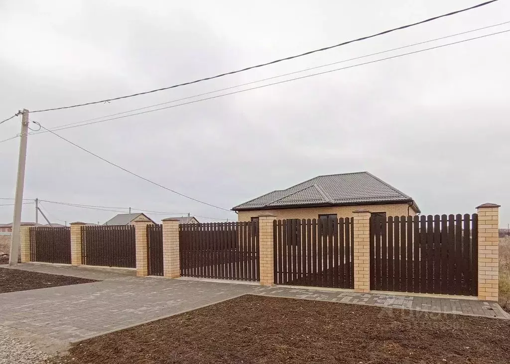 Дом в Краснодарский край, Северский район, Ильское городское ... - Фото 0