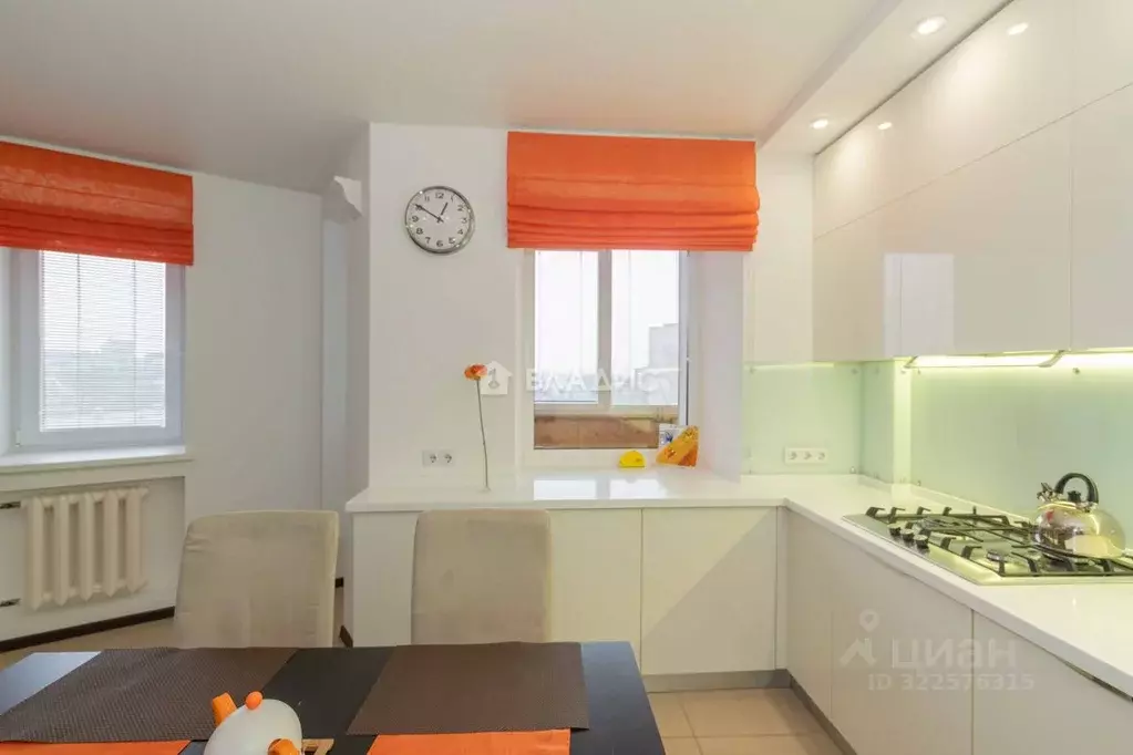 2-к кв. Владимирская область, Владимир ул. Большие Ременники, 13 (87.0 ... - Фото 2