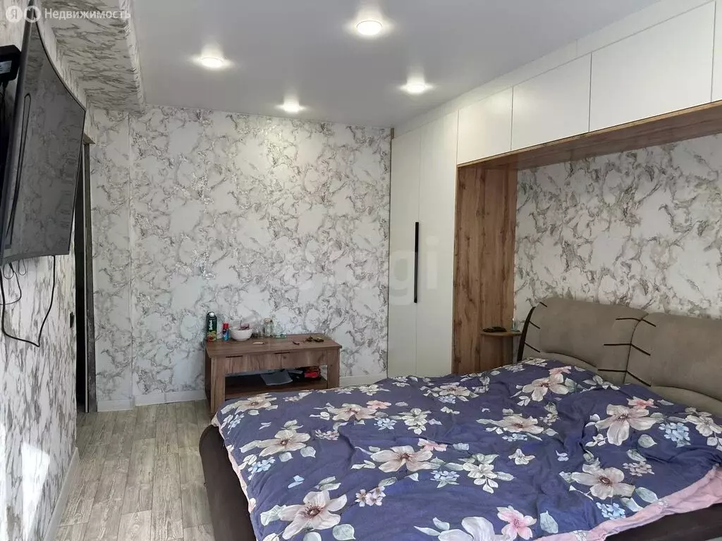 3-комнатная квартира: Ачинск, 3-й микрорайон, 33 (65.9 м) - Фото 1