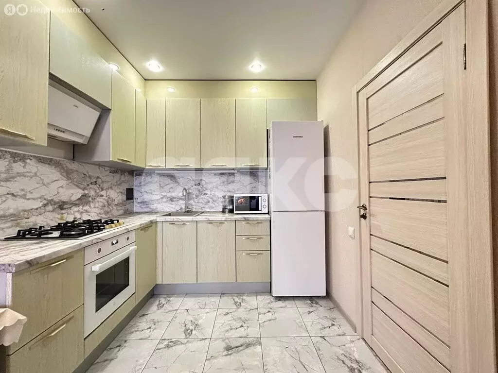 2-комнатная квартира: Тула, улица Сурикова, 24к1 (63 м) - Фото 1