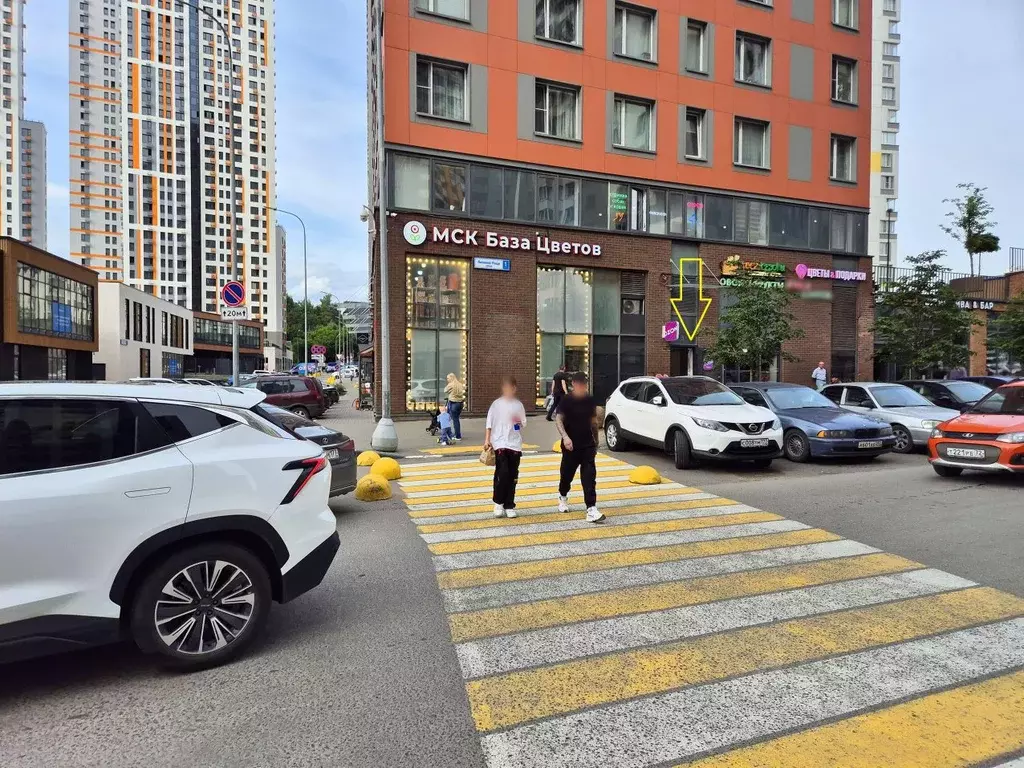 Помещение свободного назначения в Московская область, Красногорск ул. ... - Фото 1