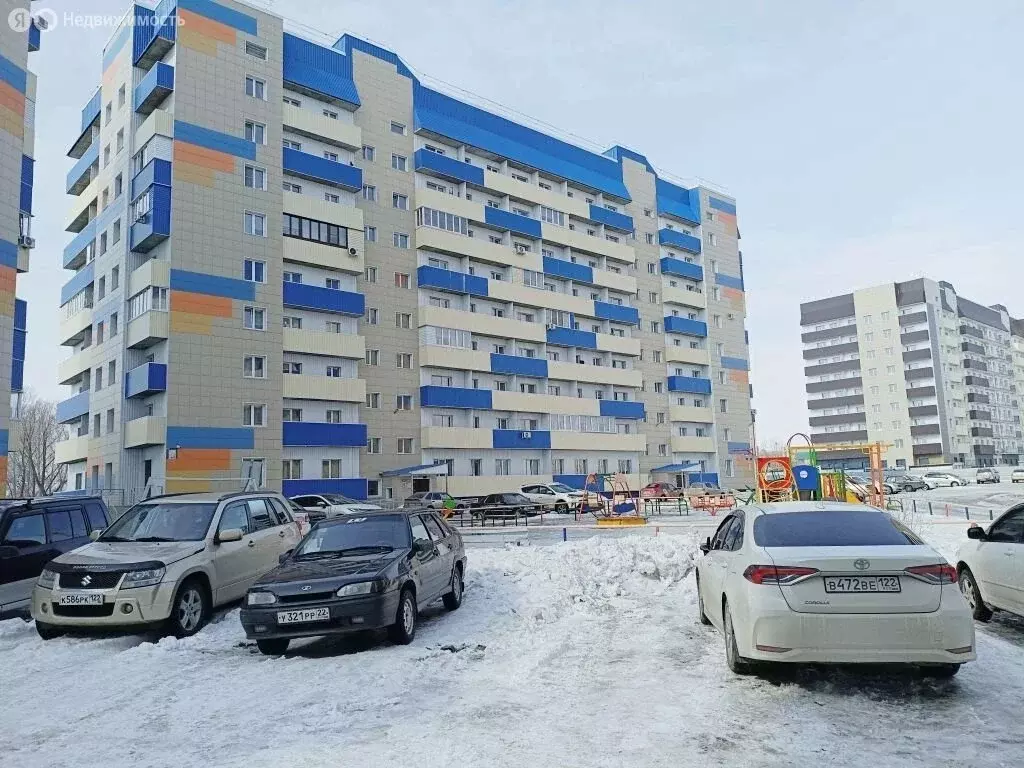 2-комнатная квартира: Бийск, улица Михаила Митрофанова, 2/2 (45.4 м) - Фото 2