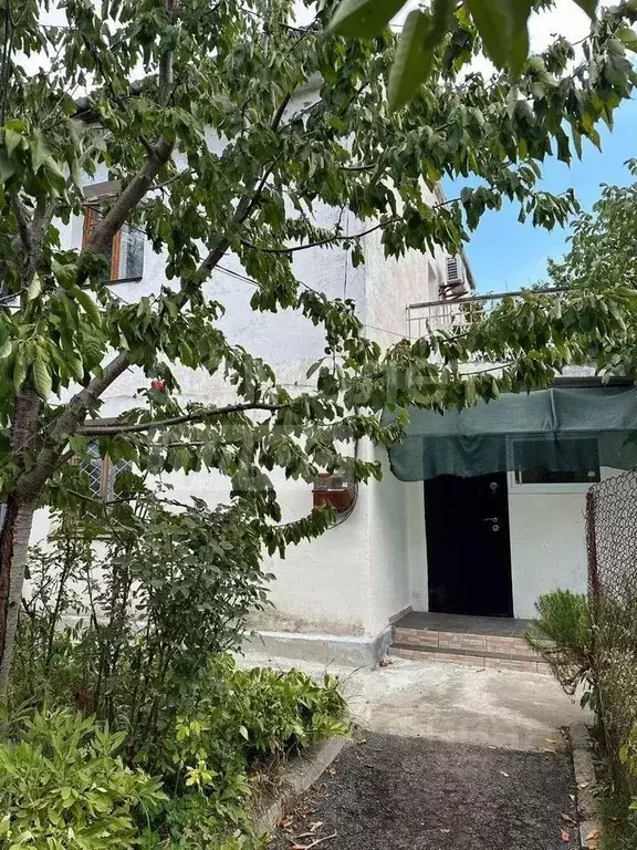 3-к кв. Крым, Белогорск ул. Николая Бойко, 12 (67.2 м) - Фото 1