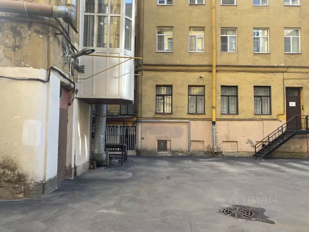 Помещение свободного назначения в Санкт-Петербург ул. Марата, 35 (66 ... - Фото 1