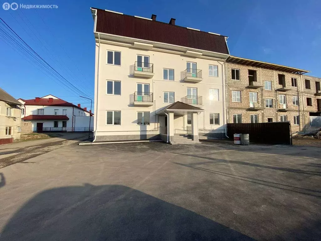 2-комнатная квартира: село Дыгулыбгей, улица имени М.В. Сижажева, 4 ... - Фото 1