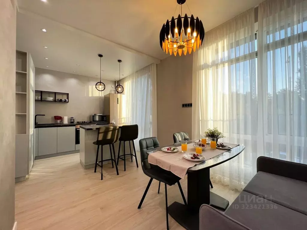 1-к кв. Татарстан, Казань ул. Николая Столбова, 1/3 (55.0 м) - Фото 1