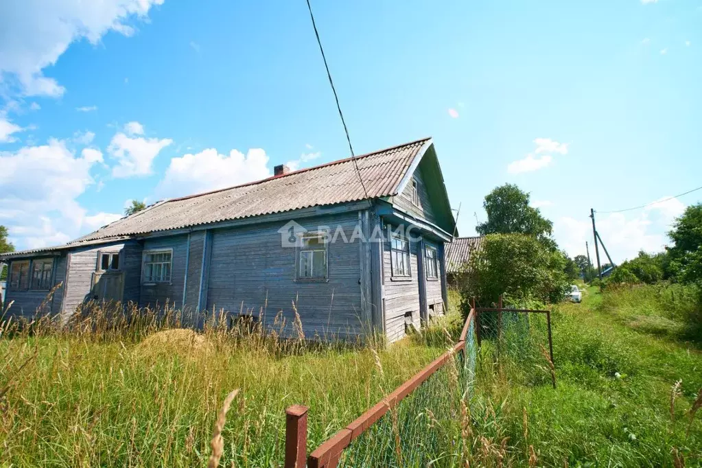 Дом в Карелия, Олонецкий район, пос. Ильинский Котчильская ул., 10 (56 ... - Фото 1