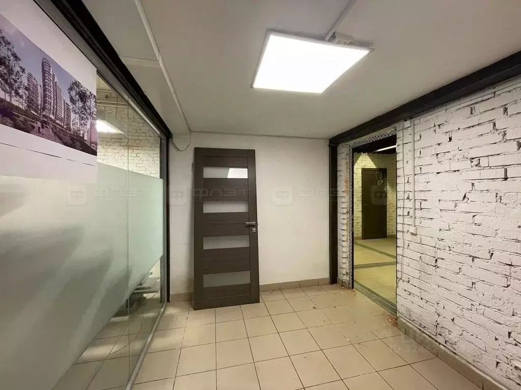 Офис в Татарстан, Казань ул. Калинина, 60 (10 м) - Фото 1