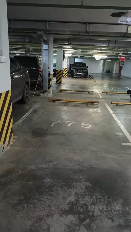 Гараж в Московская область, Химки Маяк жилой комплекс (14 м) - Фото 1