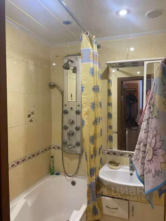 2-к кв. Татарстан, Набережные Челны пос. ЗЯБ, 15-й комплекс, 4А (44.0 ... - Фото 1