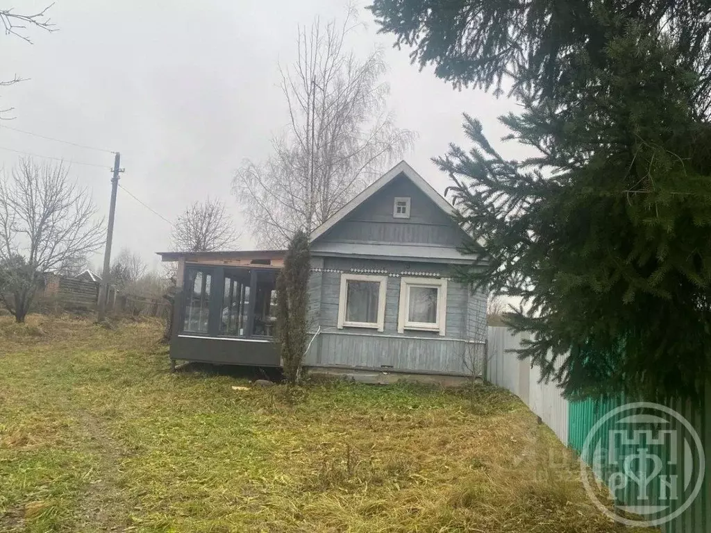Дом в Новгородская область, Батецкий муниципальный округ, д. Белая 11 ... - Фото 1