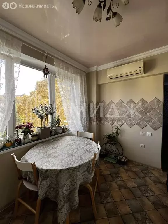 2-комнатная квартира: Адлер, улица Голубые Дали, 15 (59 м) - Фото 1