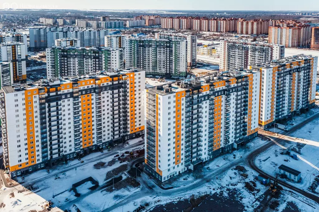Квартира-студия: Виллозское городское поселение, посёлок Новогорелово, ... - Фото 1