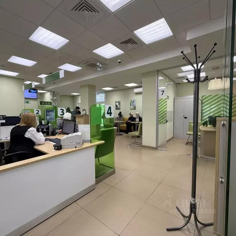 Помещение свободного назначения в Томская область, Томск просп. ... - Фото 2