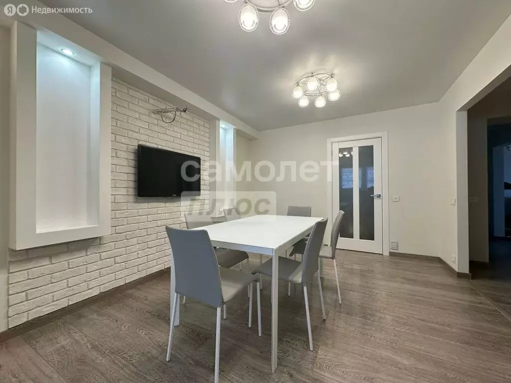 3-комнатная квартира: Самара, Ташкентская улица, 246А (108.9 м) - Фото 1