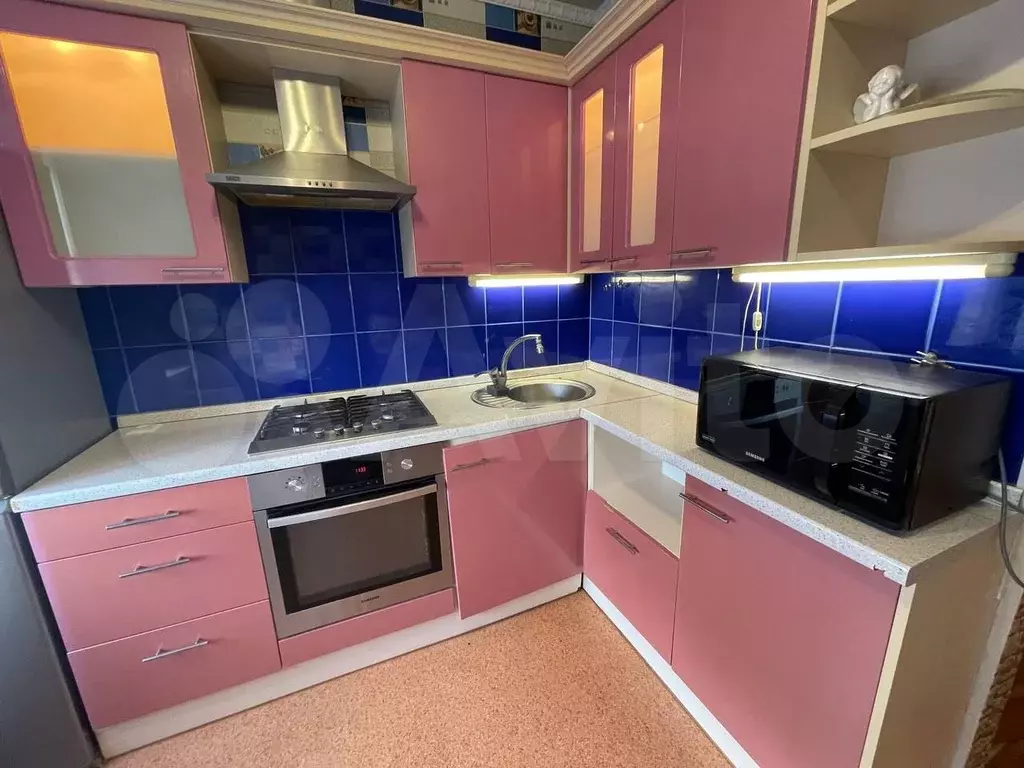 2-к. квартира, 53 м, 5/5 эт. - Фото 0