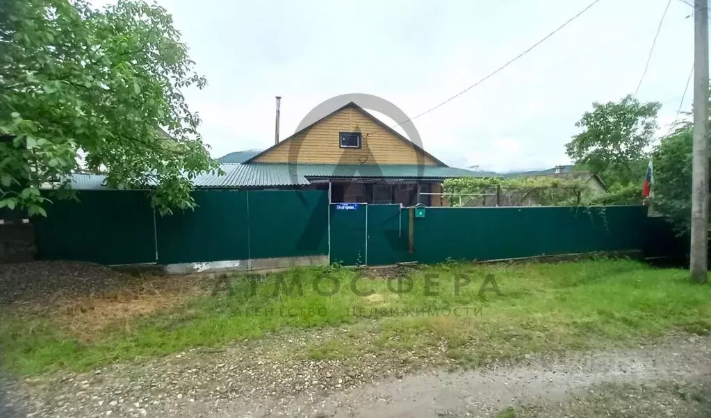 Дом в Краснодарский край, Апшеронский район, Куринская ст-ца Подгорная ... - Фото 1