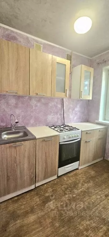 1-к кв. Свердловская область, Екатеринбург ул. Онежская, 9 (30.2 м) - Фото 0