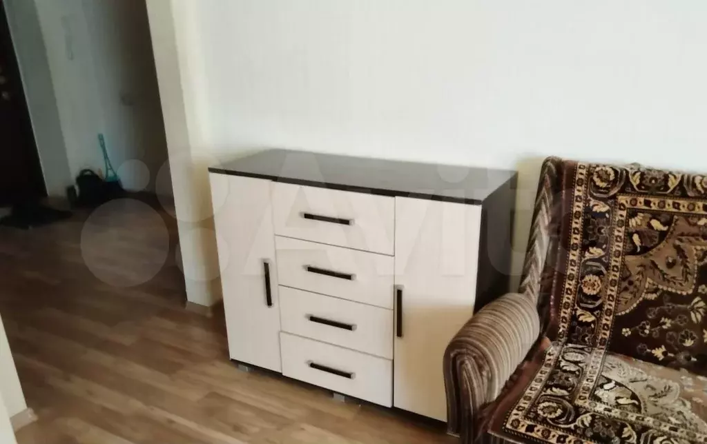 1-к. квартира, 50 м, 8/9 эт. - Фото 1