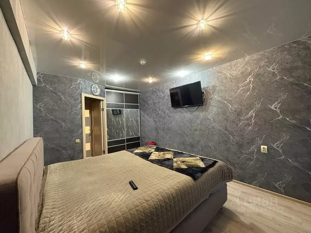 3-к кв. Волгоградская область, Волгоград Краснополянская ул., 14 (59.9 ... - Фото 1