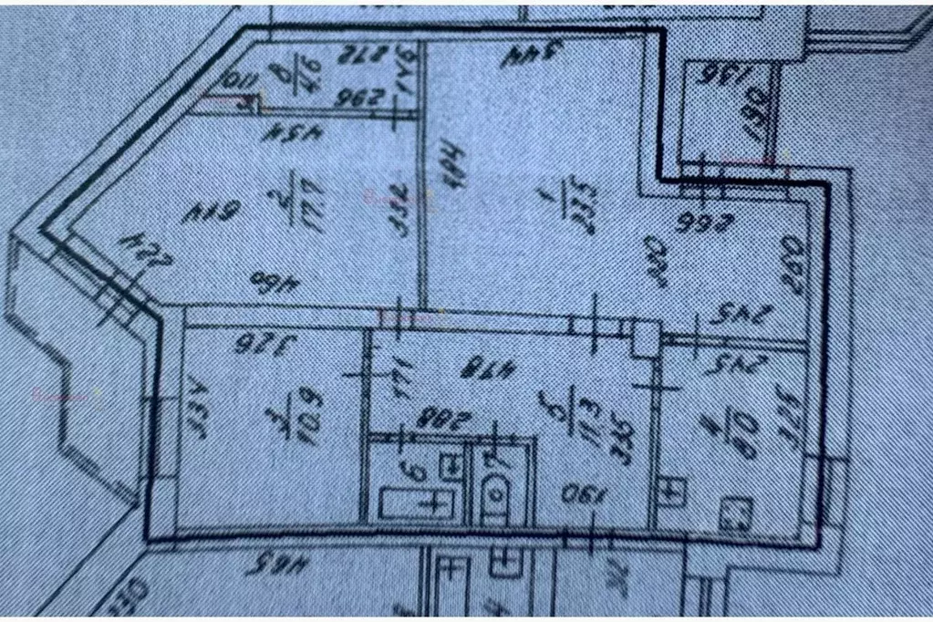 3-к кв. Свердловская область, Екатеринбург ул. Токарей, 24 (80.0 м) - Фото 2