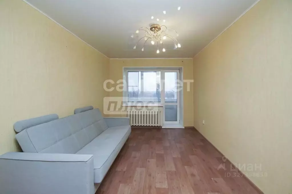 2-к кв. Омская область, Омск ул. Степана Разина, 3 (40.0 м) - Фото 1