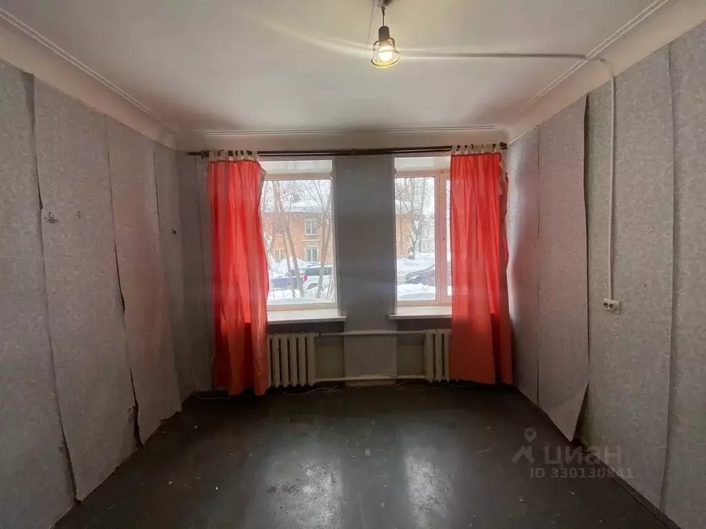 3-к кв. Удмуртия, Ижевск 9-я Подлесная ул., 32 (62.1 м) - Фото 1