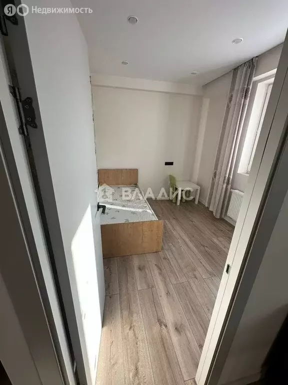 3-комнатная квартира: Улан-Удэ, улица имени Д.Ц. Дашиева, 17 (62.2 м) - Фото 2