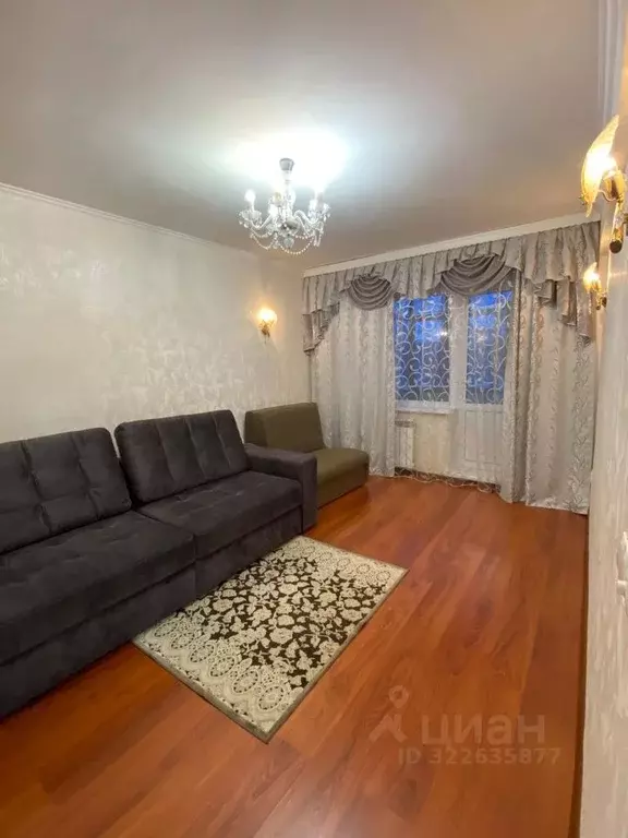 2-к кв. Омская область, Омск Заозерный мкр, ул. Глинки, 4Б (50.0 м) - Фото 1