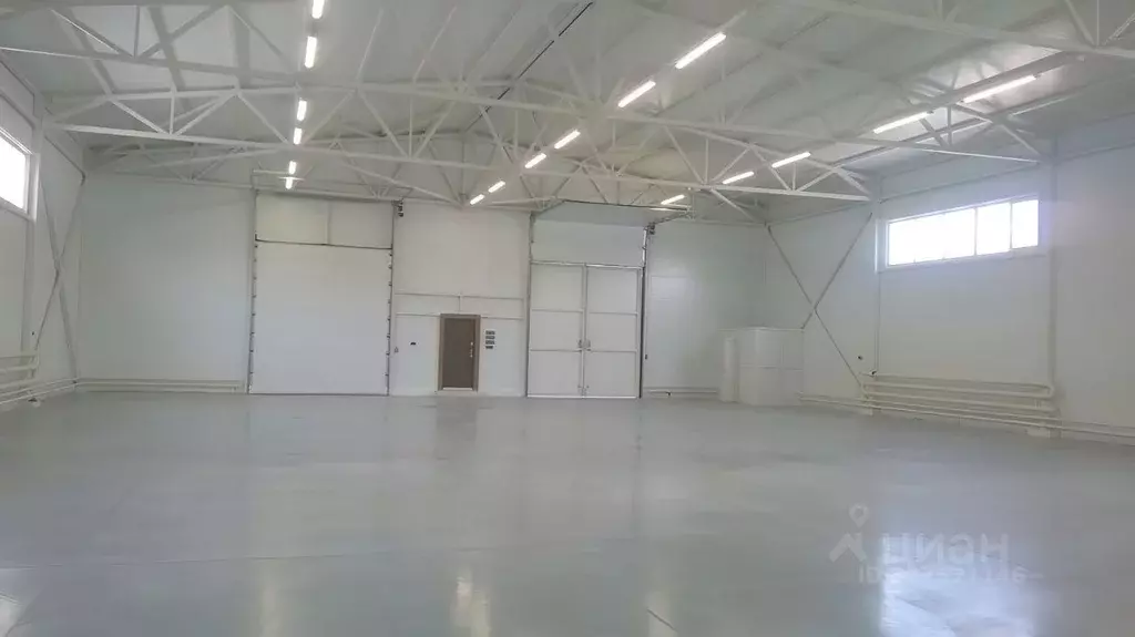 Склад в Новосибирская область, Новосибирск 3-й Памирский мкр, 111 (560 ... - Фото 1