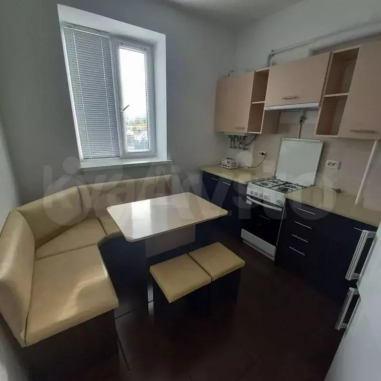 1-к. квартира, 38 м, 4/9 эт. - Фото 1