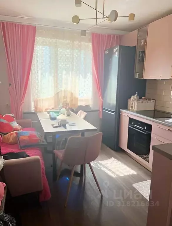 3-к кв. Московская область, Одинцовский городской округ, пос. ... - Фото 1
