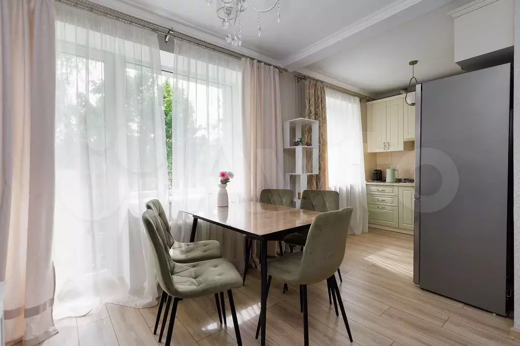 3-к. квартира, 54,8 м, 2/4 эт. - Фото 0