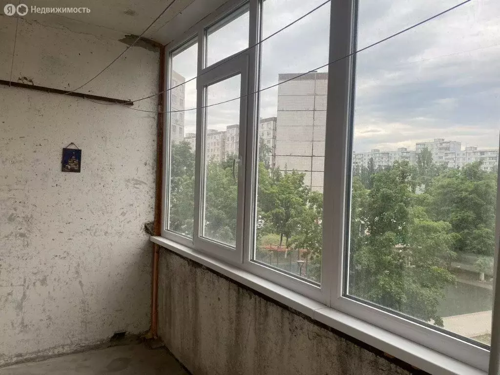 4-комнатная квартира: Старый Оскол, микрорайон Солнечный, 16 (71 м) - Фото 0