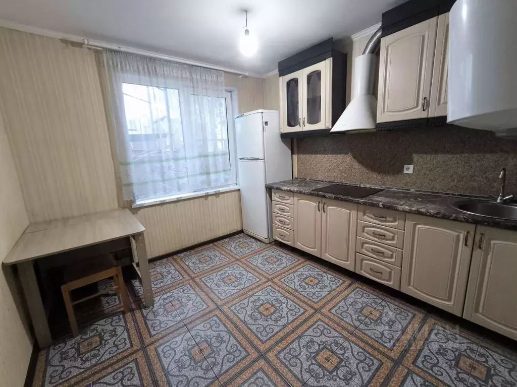 1-к кв. Псковская область, Псков ул. Освободителей, 2А (33.0 м) - Фото 0