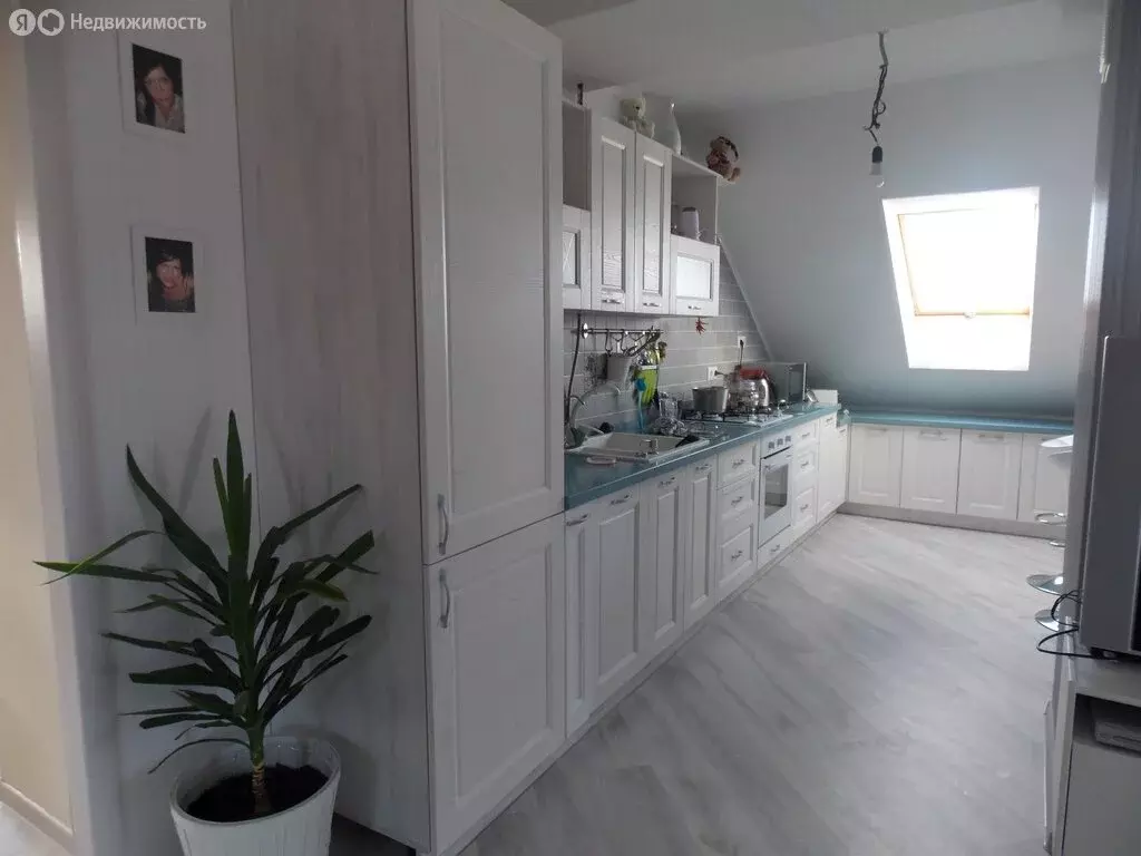 3-комнатная квартира: село Озерецкое, Никольская улица, 45 (105 м) - Фото 2