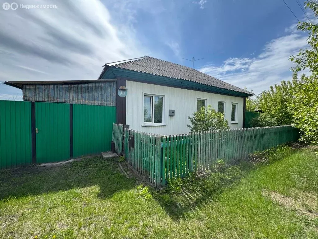 Дом в село Белый Яр, Октябрьская улица, 34 (57.8 м) - Фото 1