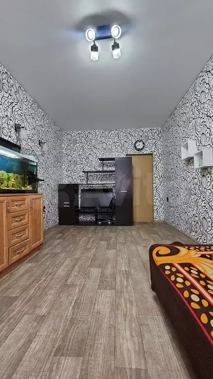 Комната 16 м в 3-к., 1/2 эт. - Фото 1
