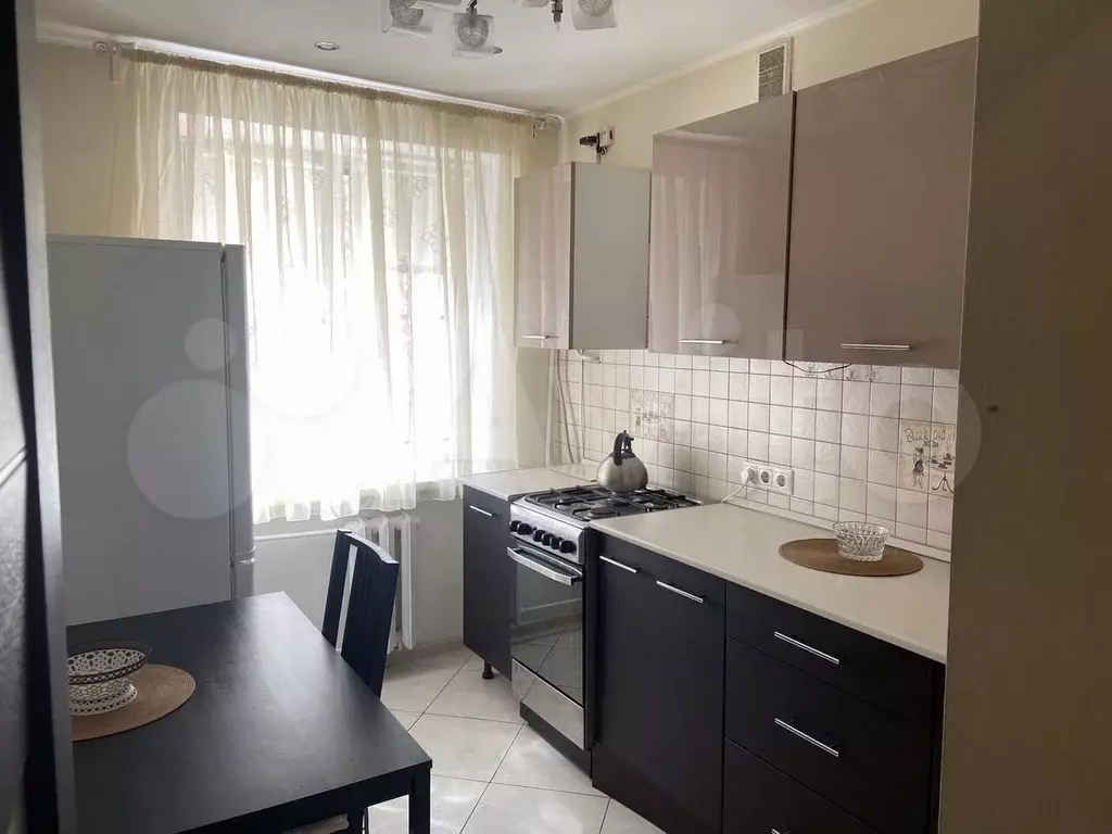 1-к. квартира, 35 м, 4/9 эт. - Фото 0