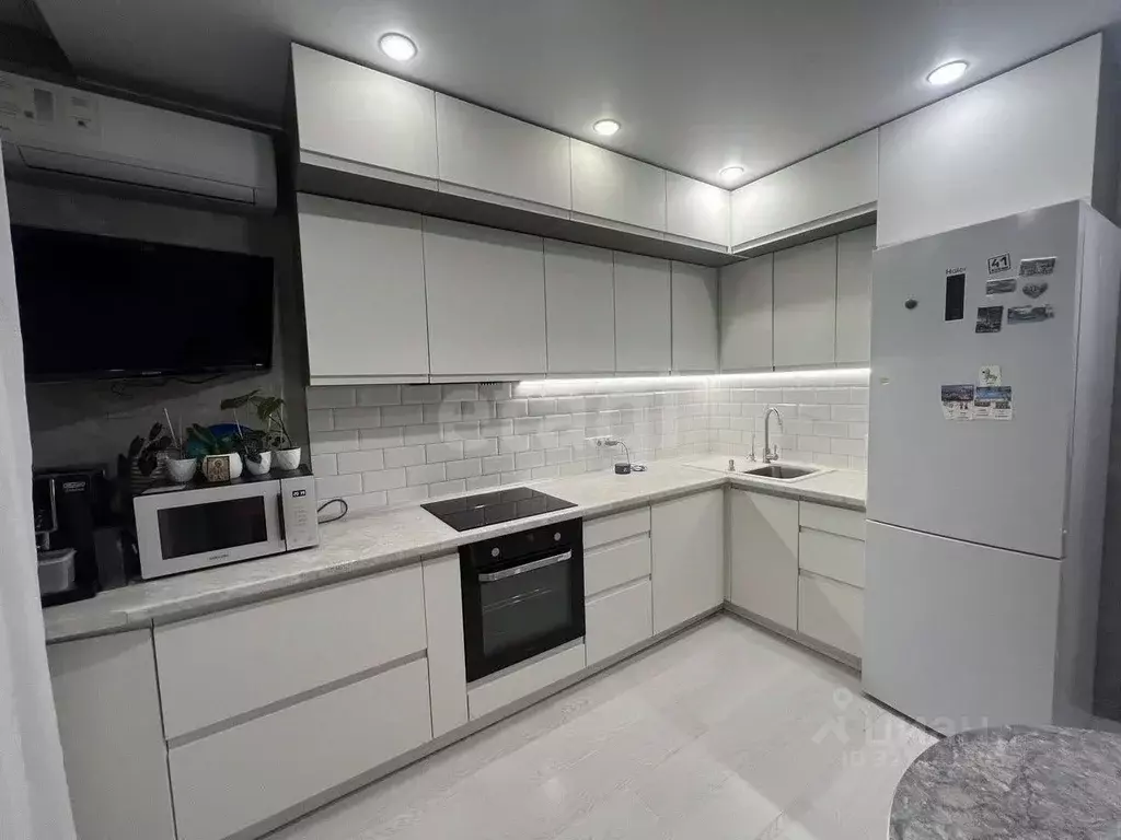 2-к кв. Краснодарский край, Краснодар ул. Красных Партизан, 1/4к8 ... - Фото 1