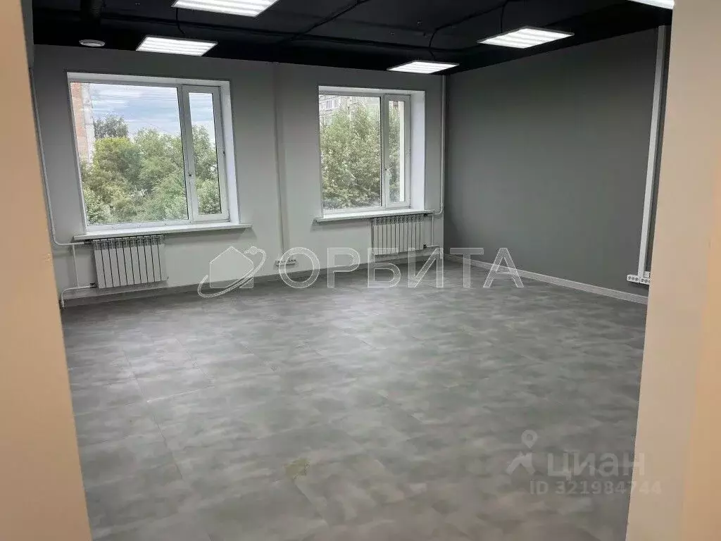Офис в Тюменская область, Тюмень ул. Республики, 250Б (320 м) - Фото 2