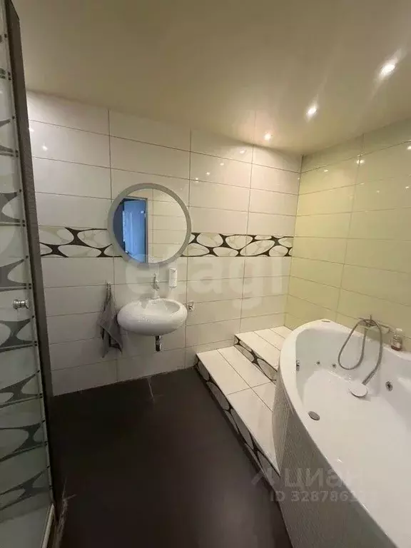 2-к кв. Самарская область, Самара ул. Зои Космодемьянской, 21 (78.3 м) - Фото 2